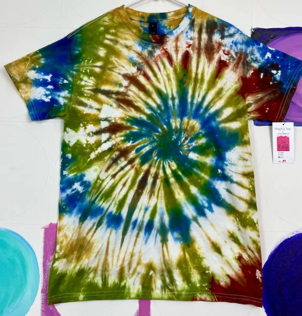 Playful Tee 137 in Adult size M
