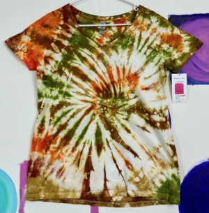 Playful V-Neck Tee 150 in Womens size L