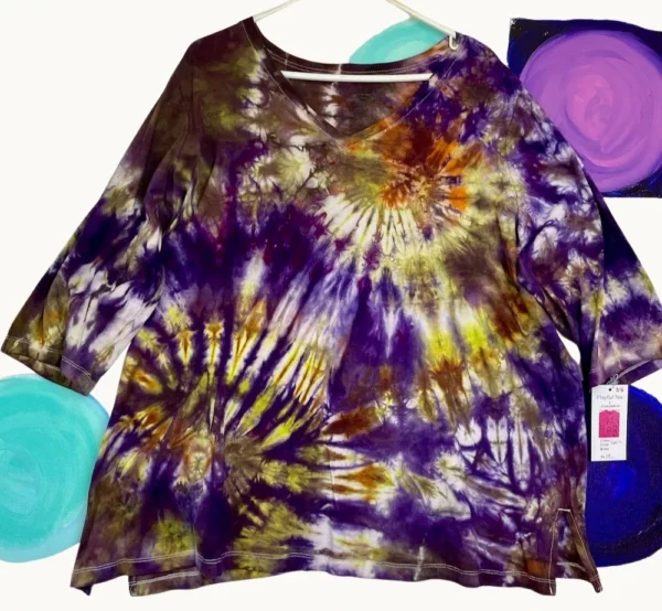 Playful Tunic Top 316 in Womens size XL