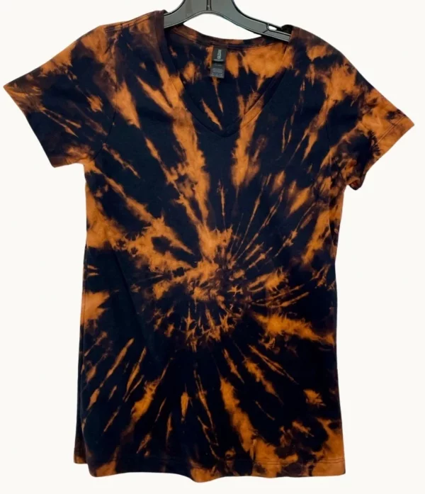 Playful V-Neck Tee 387 in Womens size S