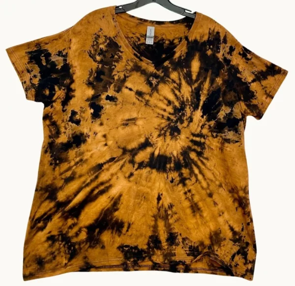 Playful V-Neck Tee 409 in Womens size 2XL