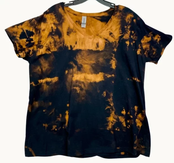 Playful V-Neck Tee 413 in Womens size 2XL