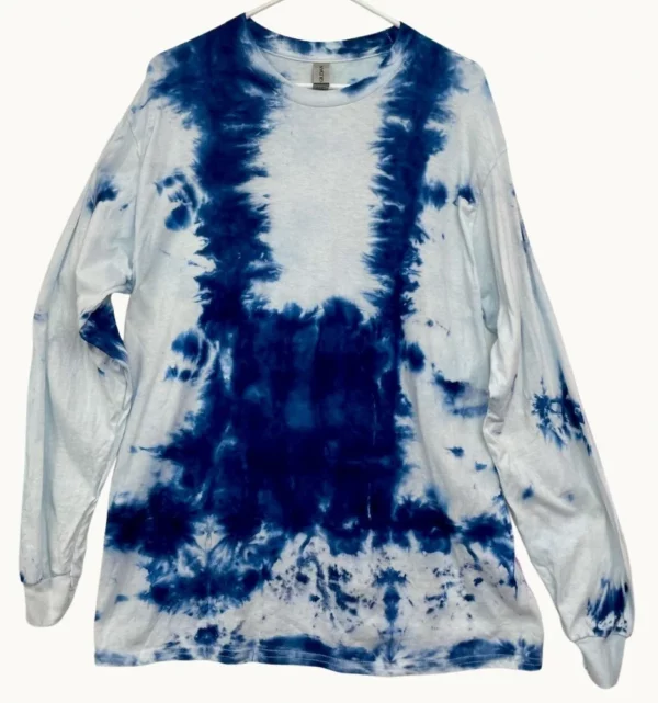 Playful Tee 437 in Adult size L