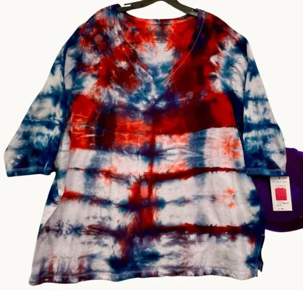 Playful Tunic Top 485 in Womens size XL