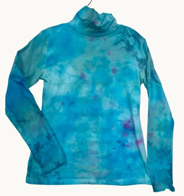 Playful Turtleneck 535 in Womens size M