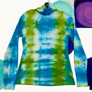 Playful Turtleneck 543 in Womens size M
