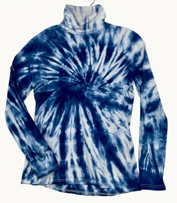 Playful Turtleneck 552 in Womens size L