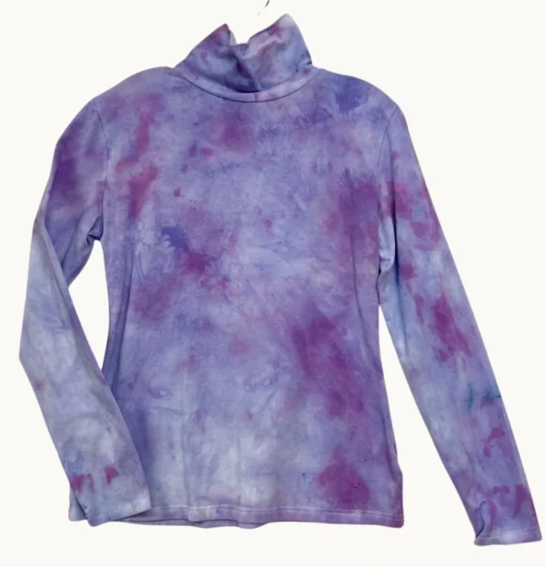 Playful Turtleneck 556 in Womens size L