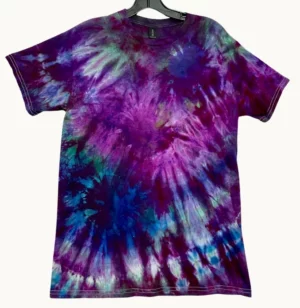 Playful Tee 588 in Adult size M