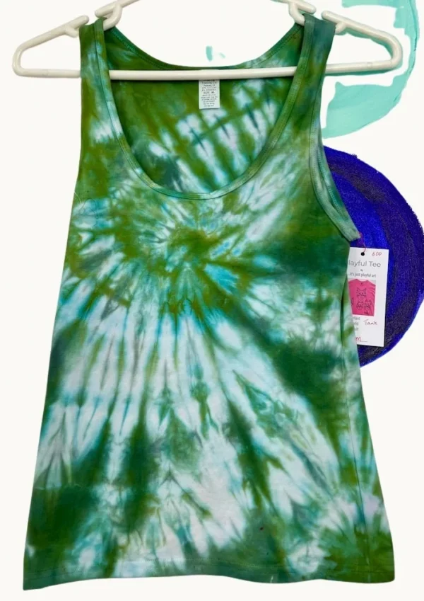 Playful Tank Top 600 in Womens size M