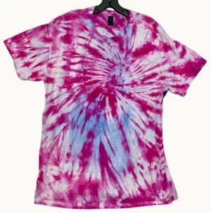 Playful Tee 687 in Adult size L